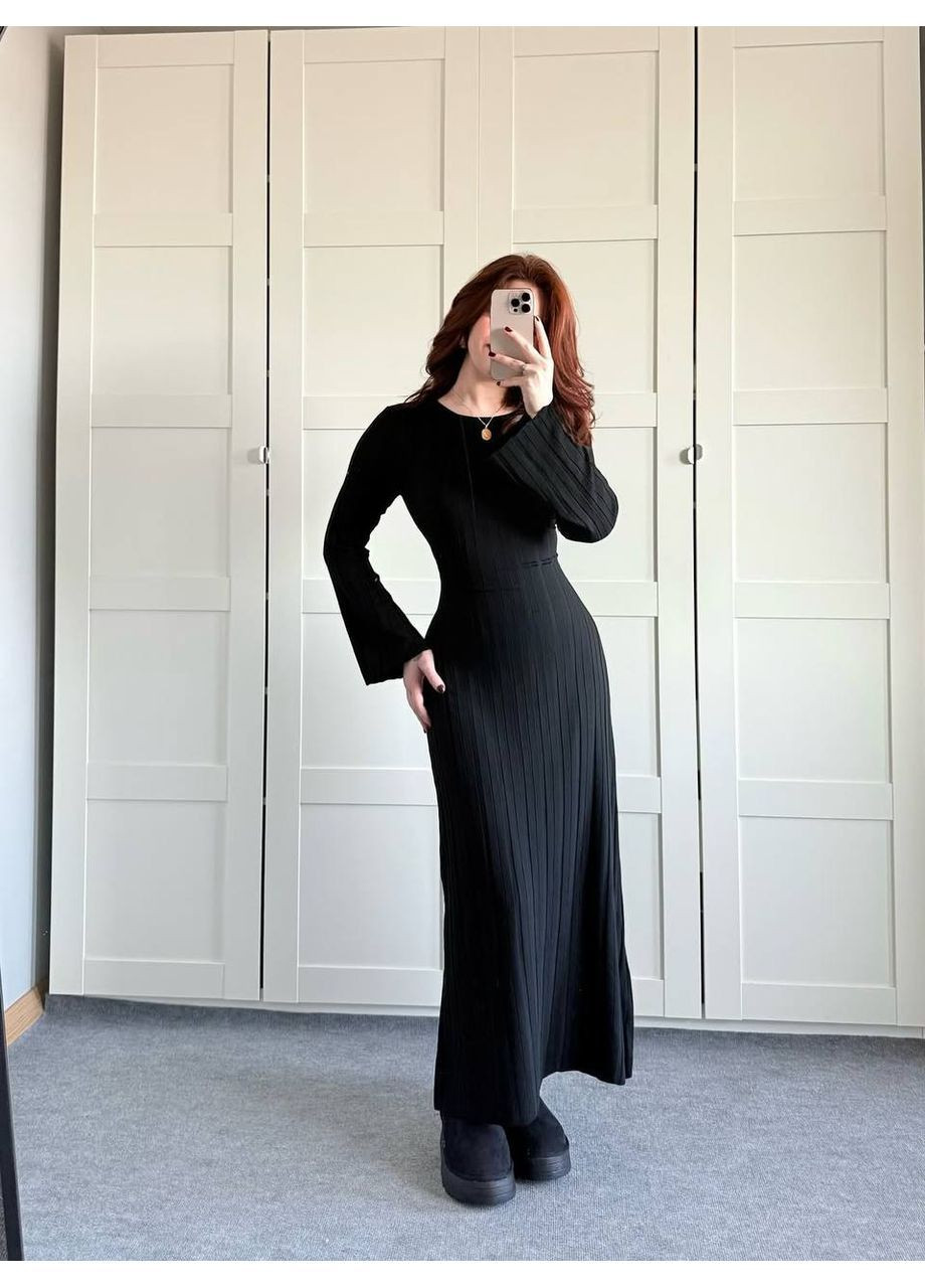 Черное повседневный, вечернее, деловое, кэжуал женское платье клеш FINO Mode однотонное