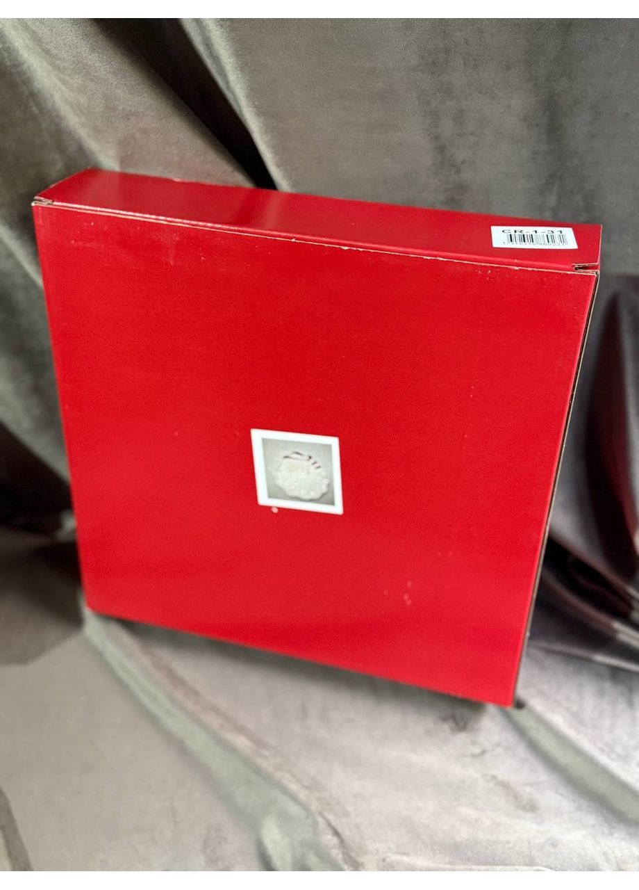 Тарілка сервірувальна новорічна Santa Claus порцелянова 25х25 см CR-1-31 Yiwu (364274491)