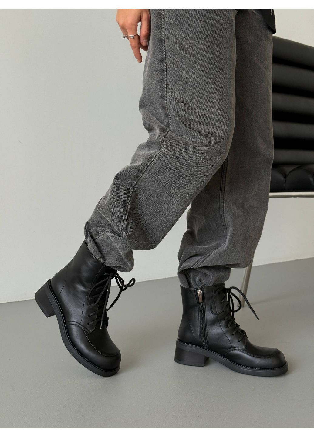 Осенние демисезонные анатомические ботинки Helen