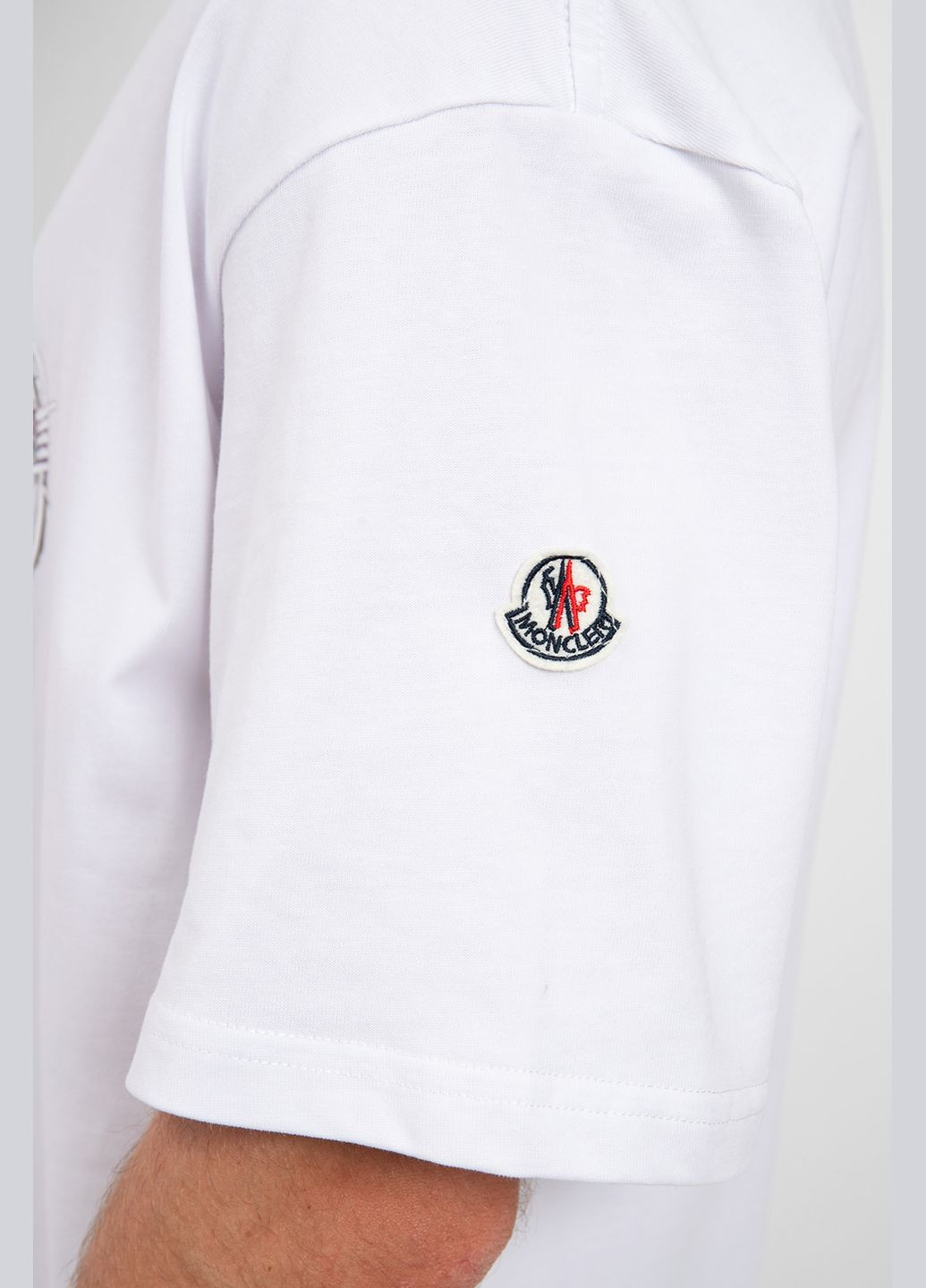 Белая футболка Moncler