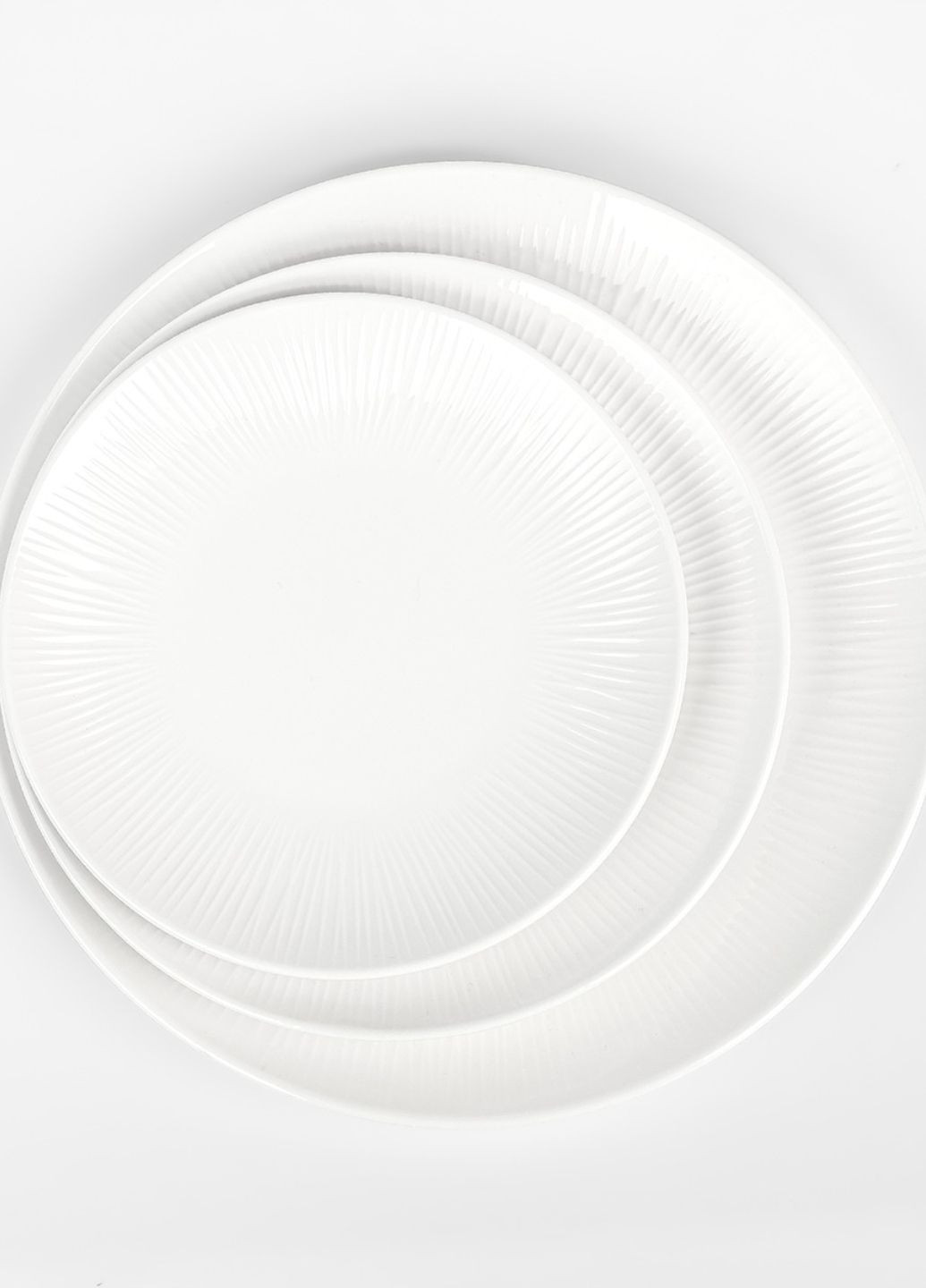 Тарелка "Луч" 17,6 см MVM (305098207)