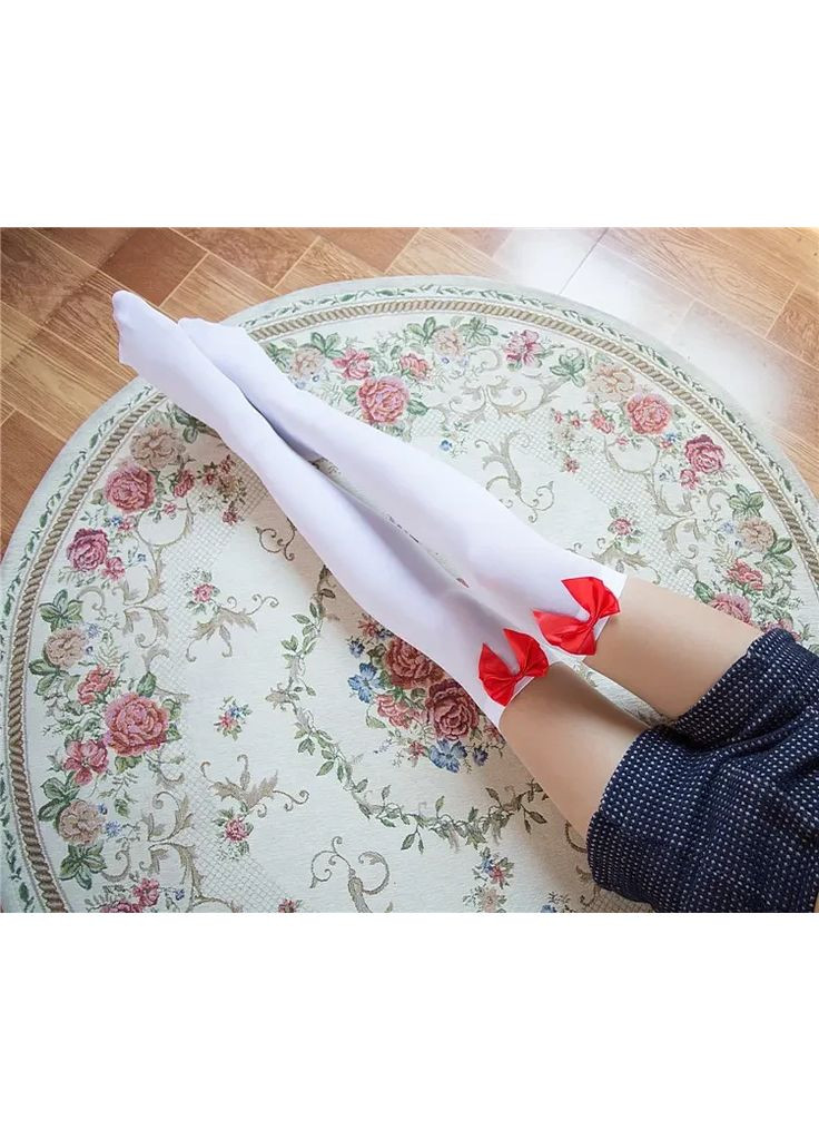 Белые чулки с бантом. Белые белые чулки с красным бантом. No Brand (370976375)