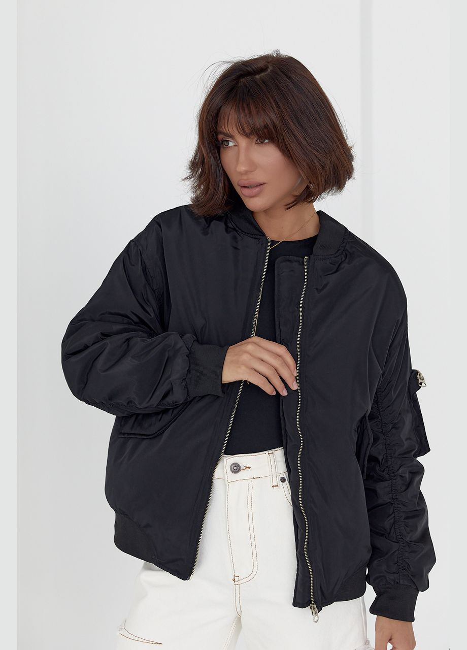 Чорна демісезонна демісезонна куртка жіноча на блискавці 23192 Lurex