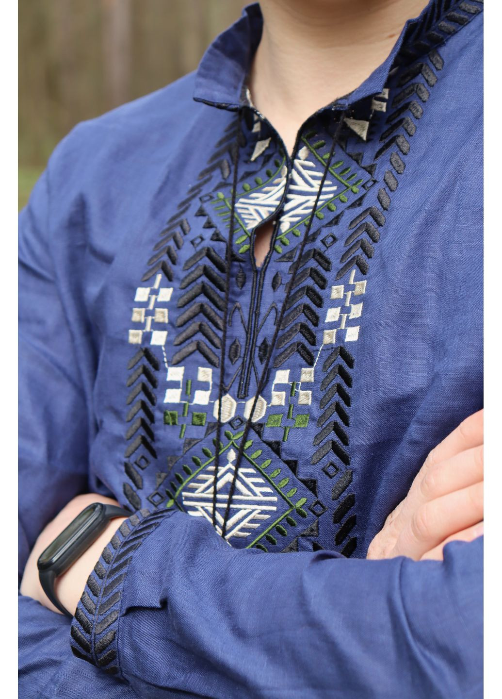 Синяя синяя мужская льняная вышиванка с черным орнаментом карпатская MOTYV узор орнамент лен (362003527)