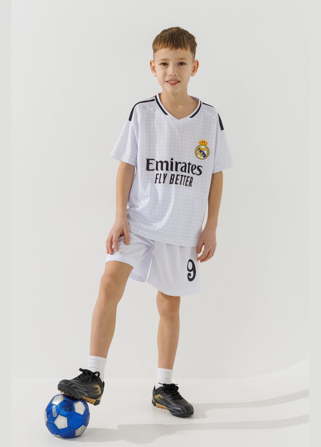 Футбольная форма для мальчика РЕАЛ МАДРИД MBAPPE 146 см Белый shop (2000990759078) No Brand (364262075)