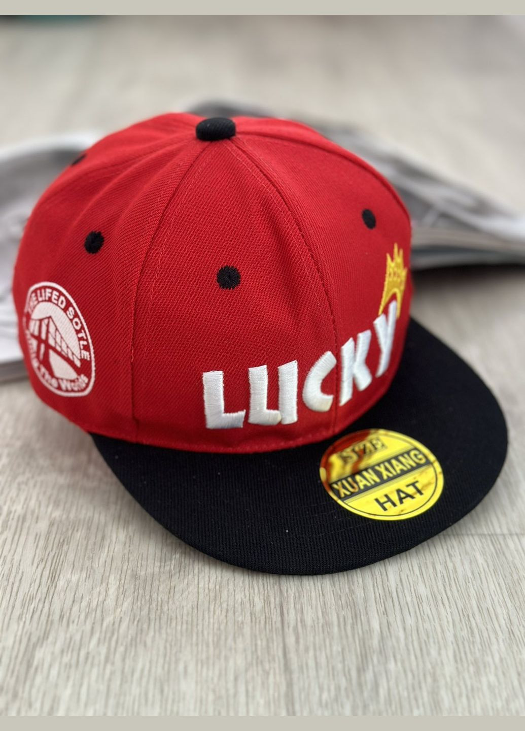 Кепка детская снепбек (Snapback) Lucky Красный с черным 50-54р (2231) No Brand (293517235)