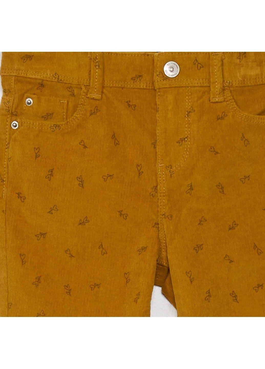 Горчичные кэжуал демисезонные брюки Kiabi