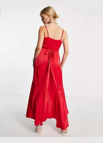 Червона коктейльна сукня на запах Flounce London однотонна