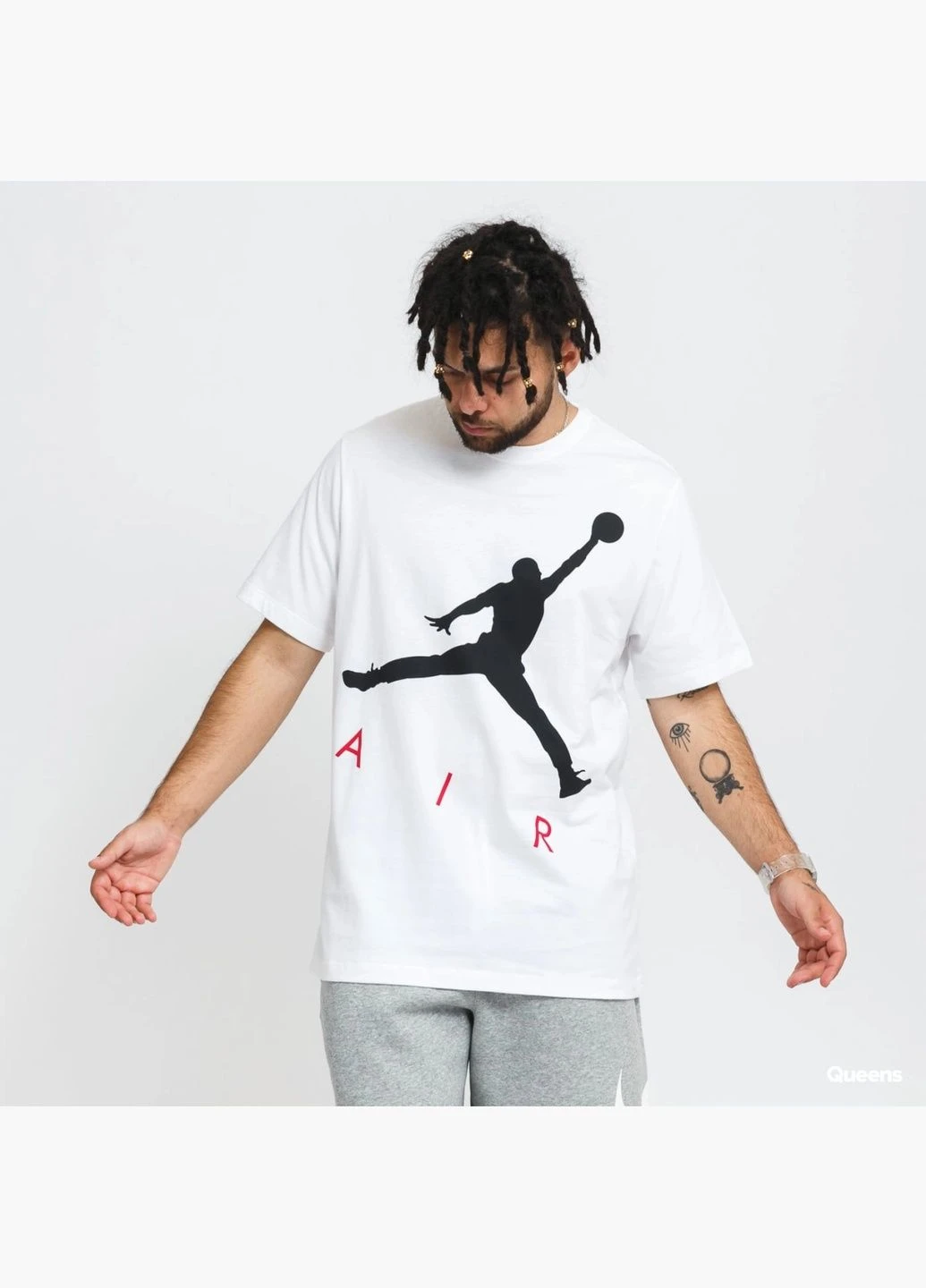 Белая футболка мужская jumpman air white cv3425-101 Air Jordan