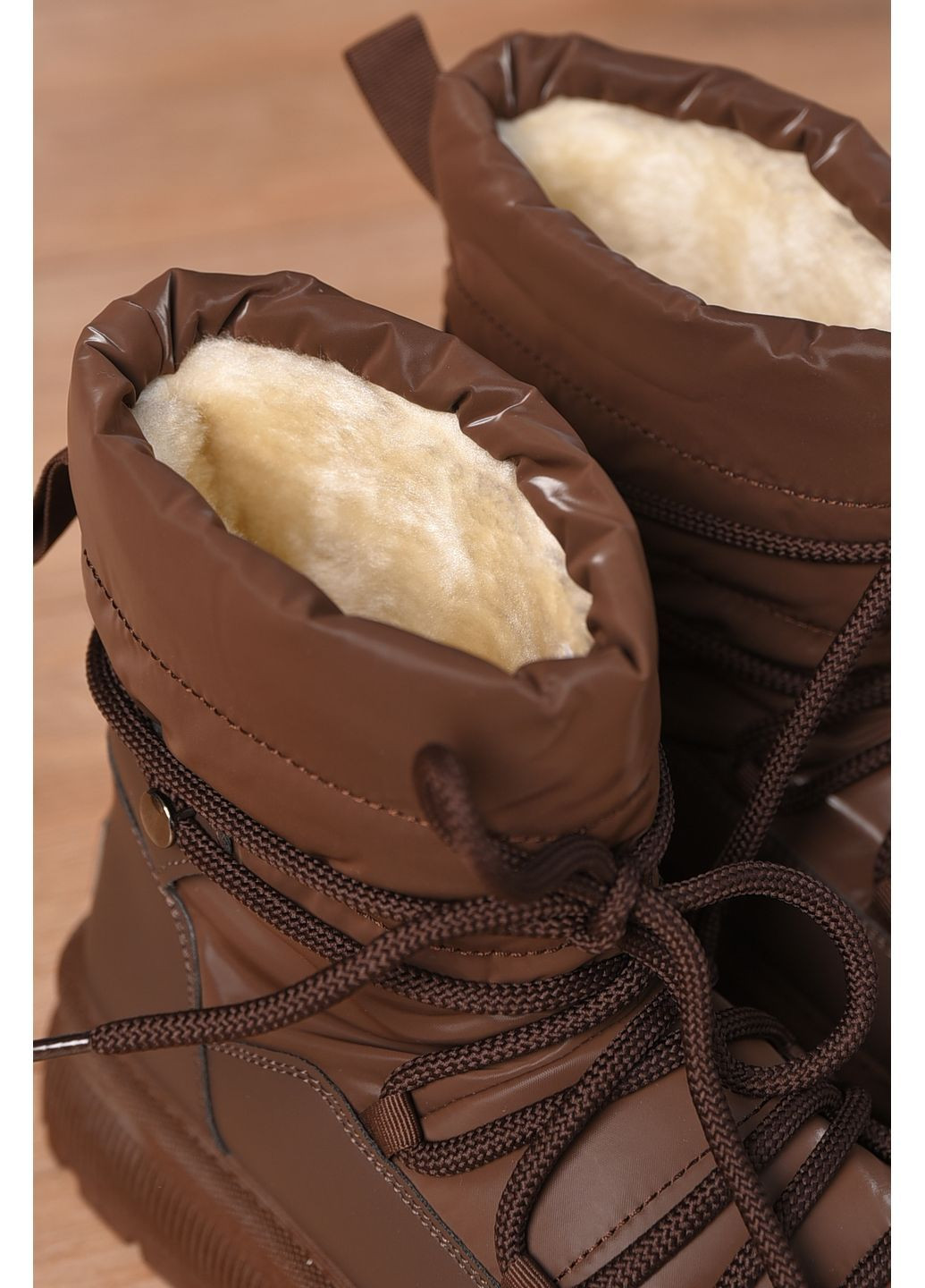 Дутики жіночі на хутрі коричневого кольору Let's Shop (372371048)