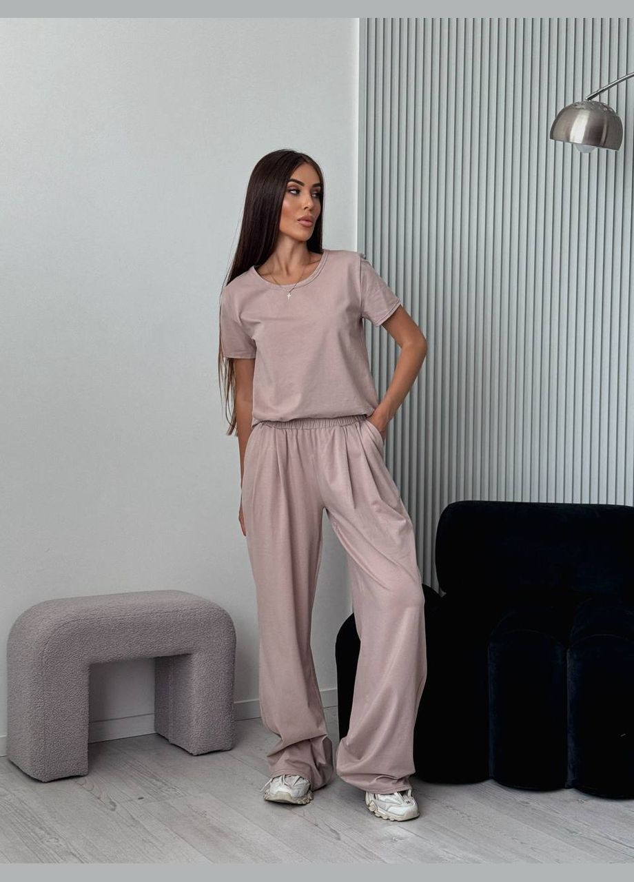 Жіночий костюм однотонний Style Point (341695273)