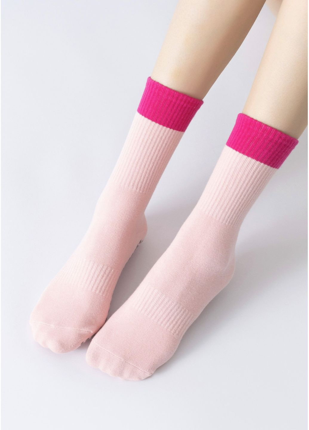 Рожеві шкарпетки для йоги однотонні (359377101)