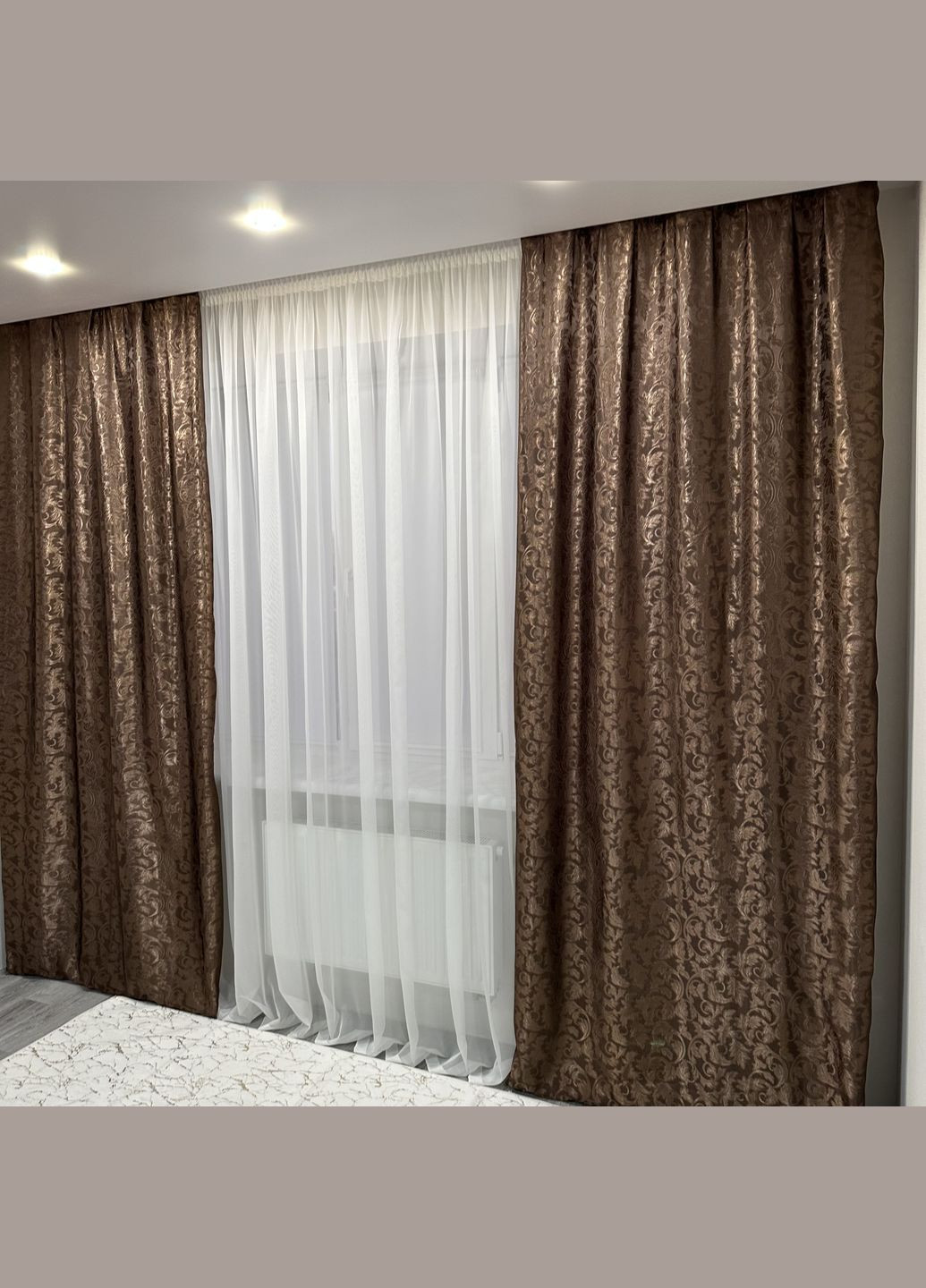 Комплект готовых жаккардовых штор "Севилья" шоколадного цвета с цветочным узором 2шт 1.5×2.7м. No Brand (331619157)