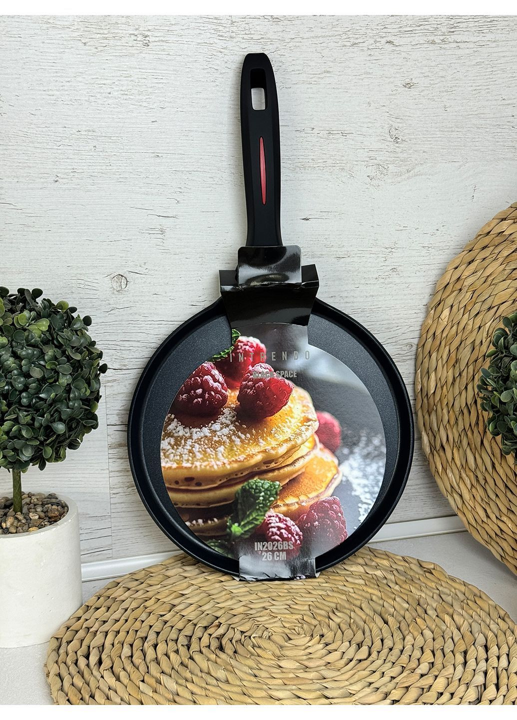 Сковорода для млинців 28 см Black Space IN2028BS Intrendo (366153363)