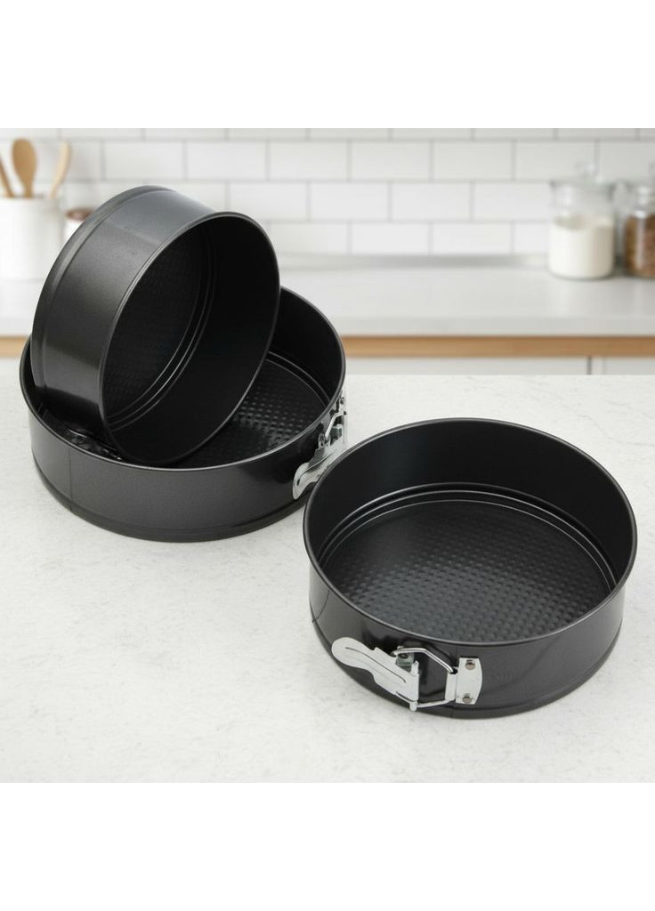 Набір форм для випікання круглі роз’ємні метал 22/24/26 см GT-3301 Gusto (368996438)