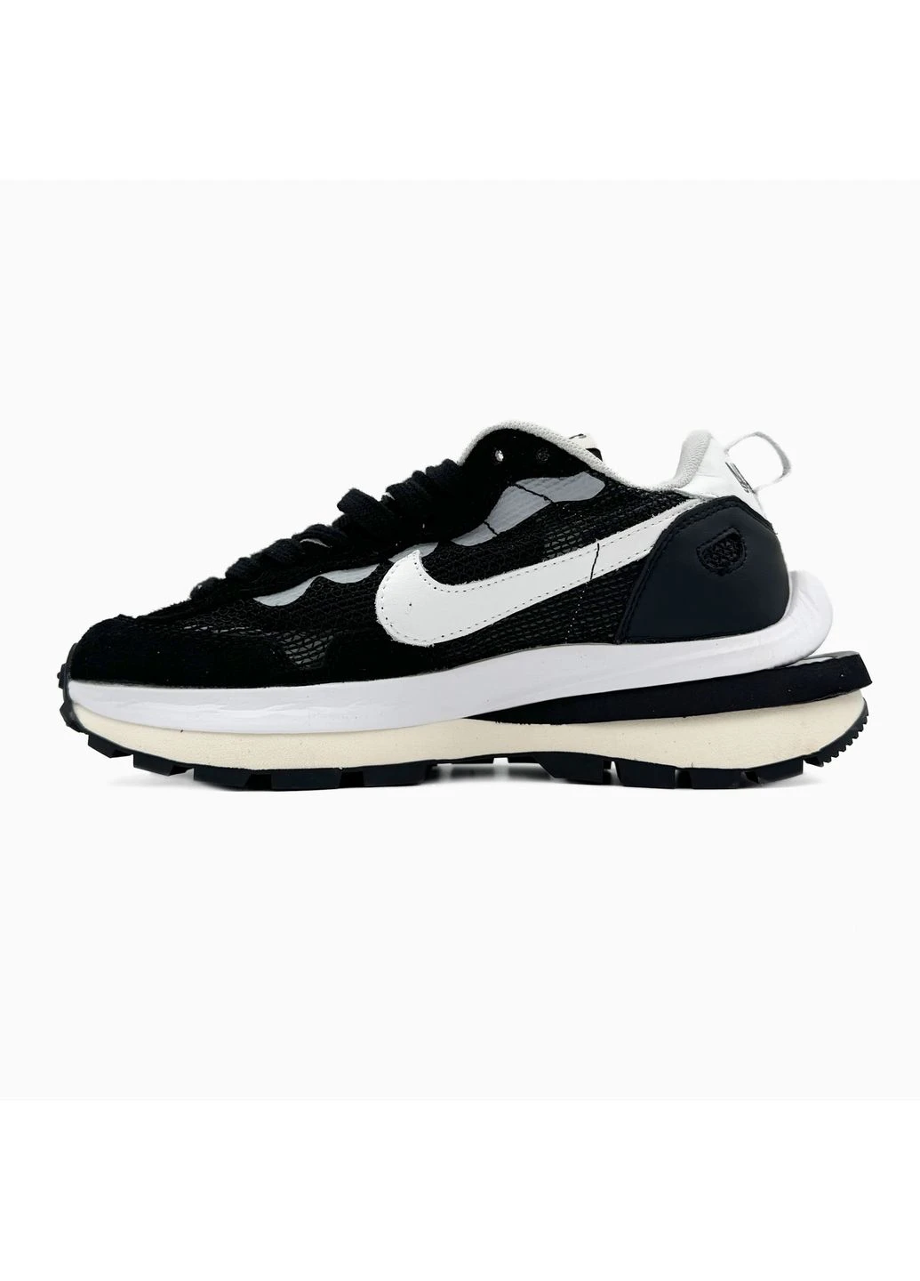 Білі літні кросівки nike vaporwaffle x sacai black/white найк вапорвафл No Brand