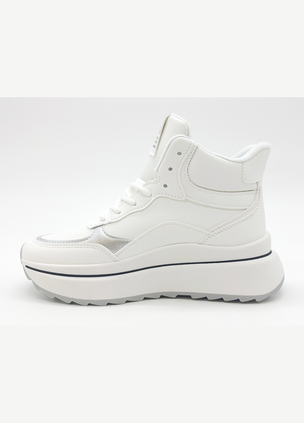 Білі всесезонні жіночі кросівки білі екошкіра ba-18-1 23 см (р) Bashili