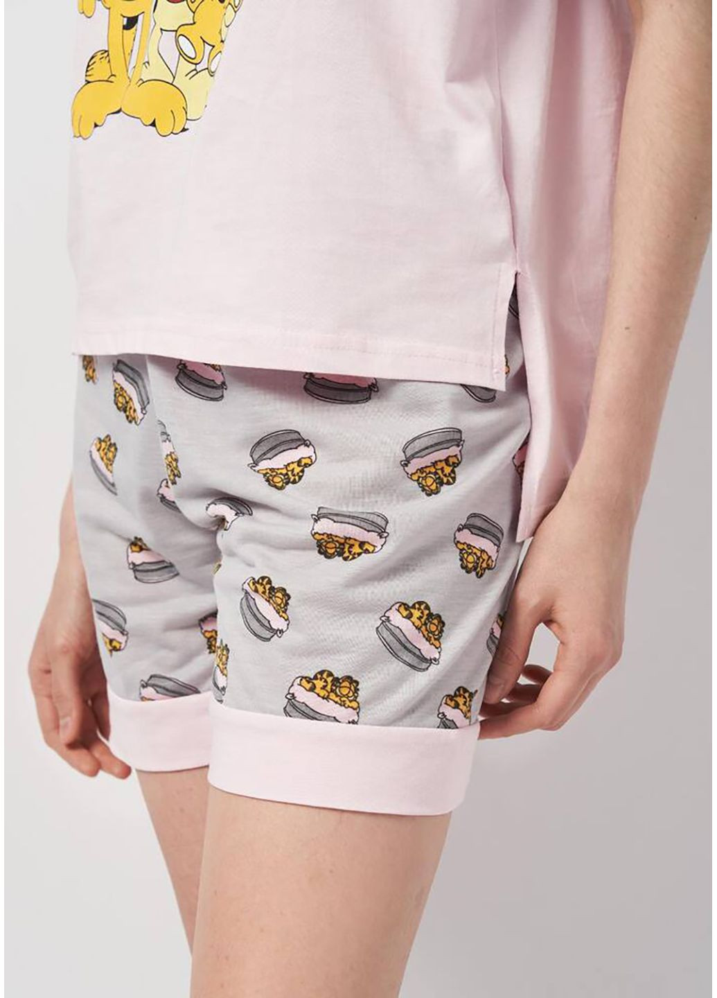 Рожева всесезон піжама футболка + шорти BOYRAZ