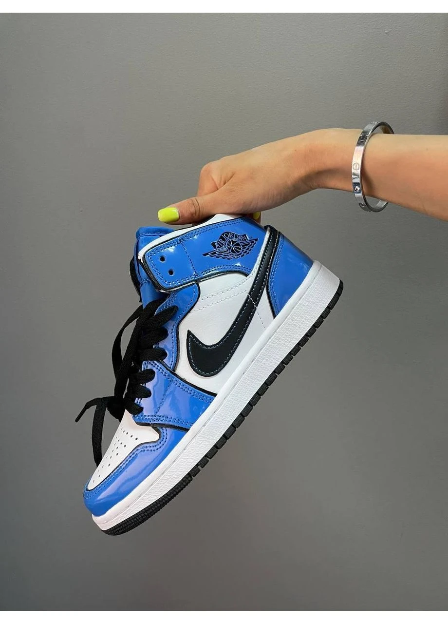 Синій кросівки чоловічі nike air jordan 1 retro high signal blue найк аір джордан сині демісезон No Brand