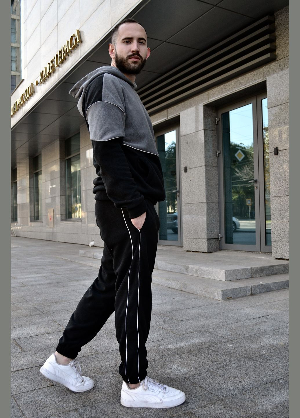 Костюм мужской с толстовкой и светоотражающим кантом Seventy.Eight (302879420)