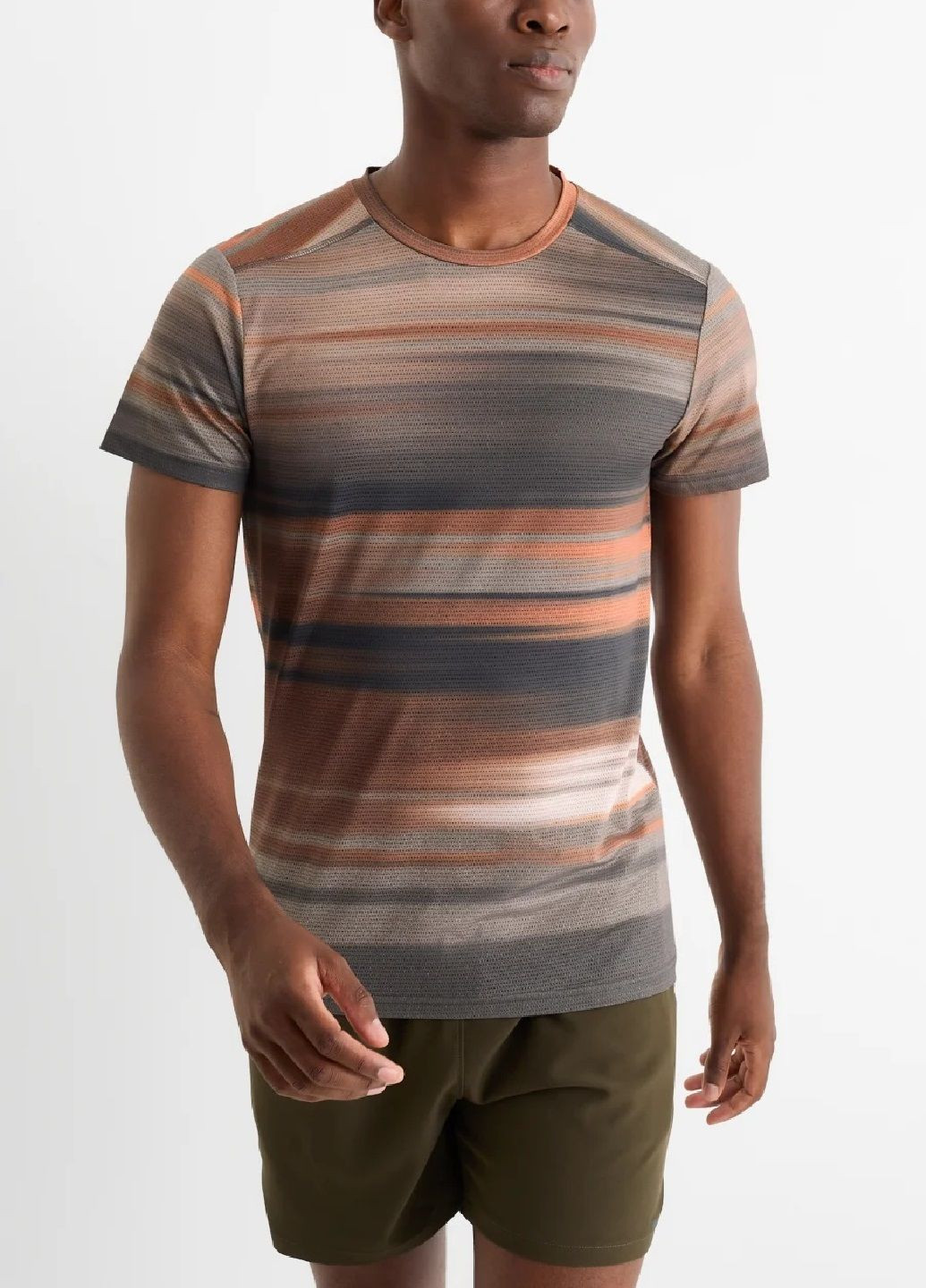 Коричнева футболка C&A