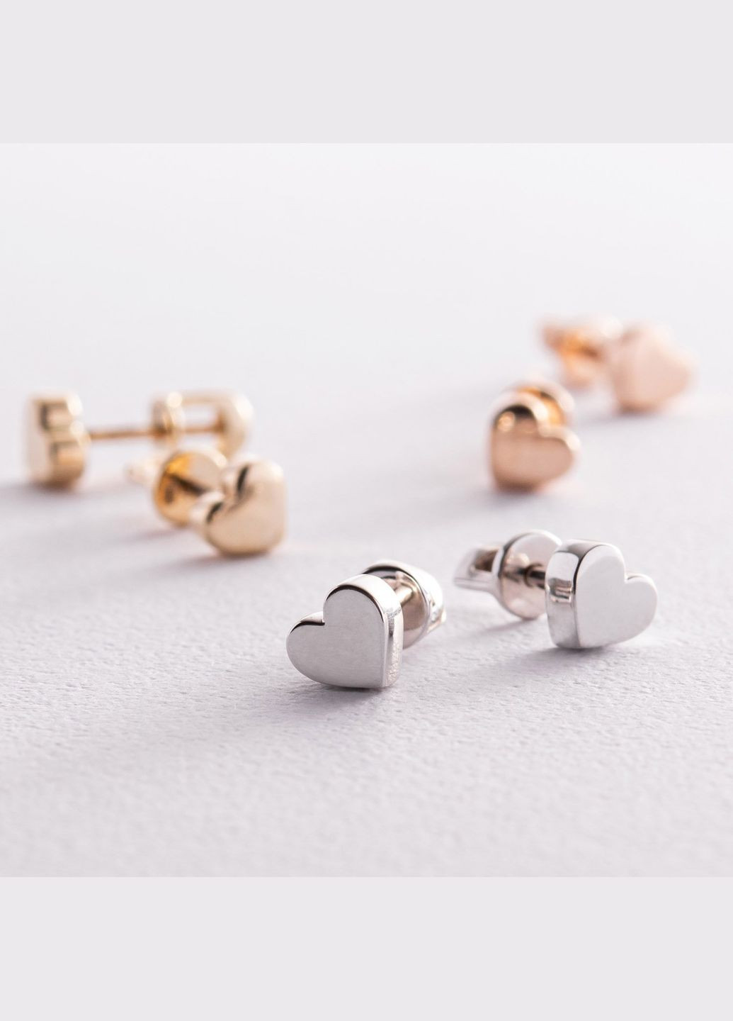 Сережки - пусети Сердечки у жовтому золоті с08345 Oniks (264644314)