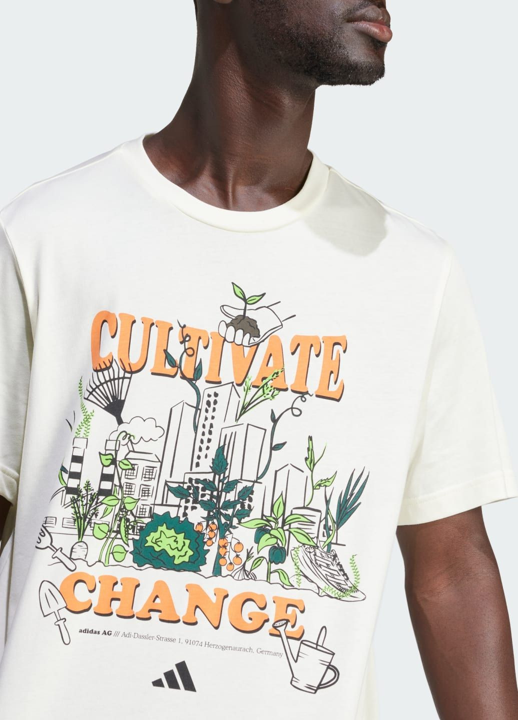 Бежева футболка running earth day graphic adidas