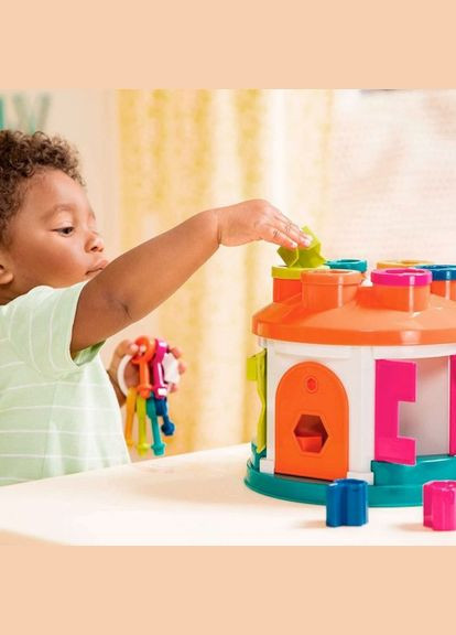 Іграшка-сортер, що розвиває – Розумний будиночок (12 форм) Battat (344449161)