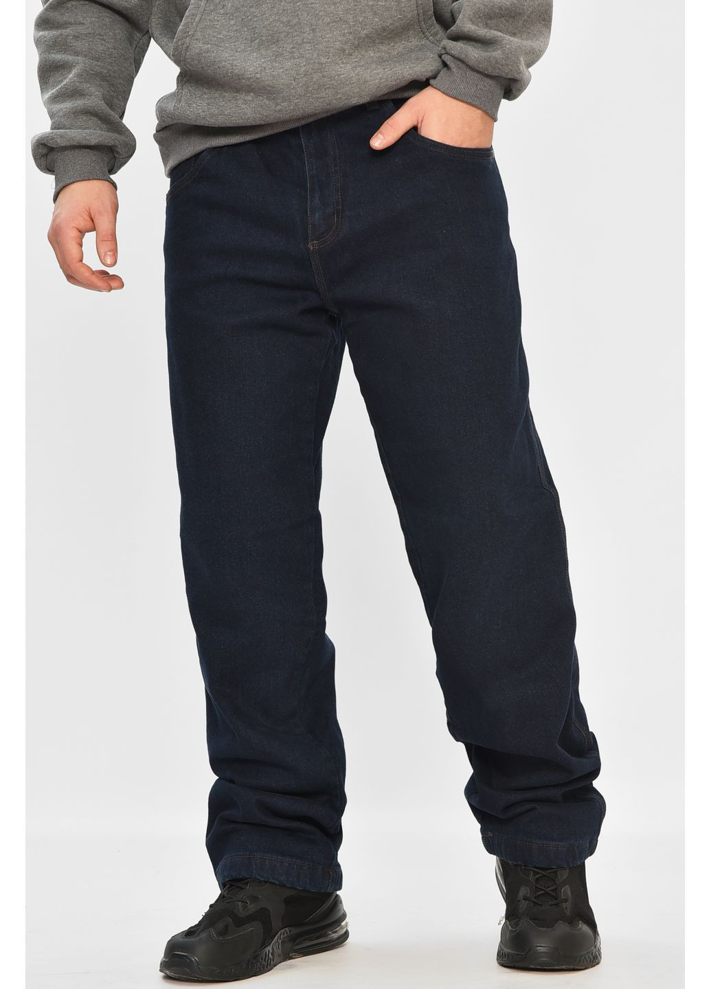 Темно-синие демисезонные прямые джинсы мужские полубатальные на флисе тёмно-синего цвета Let's Shop