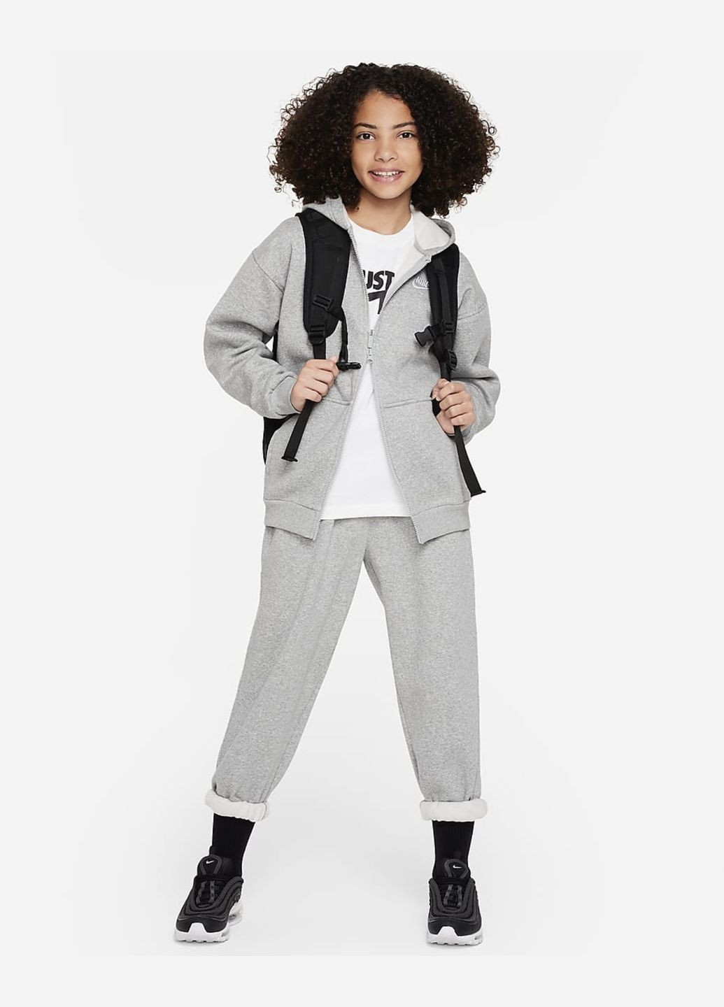 Серые брюки Nike