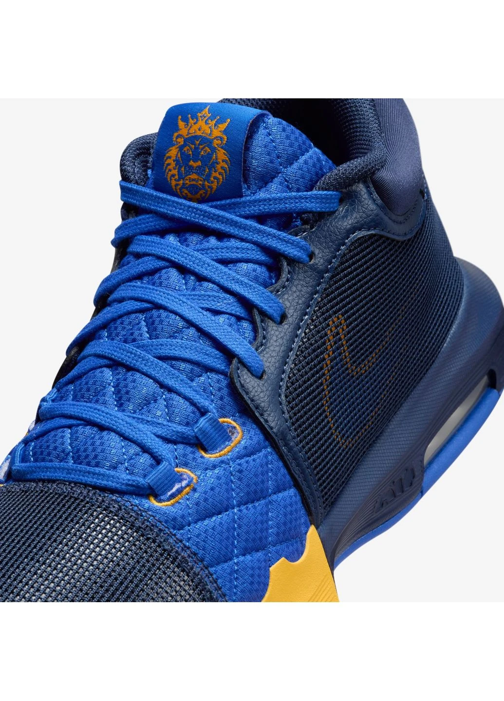 Синие кроссовки lebron witness 8 blue fb2239-403 Nike