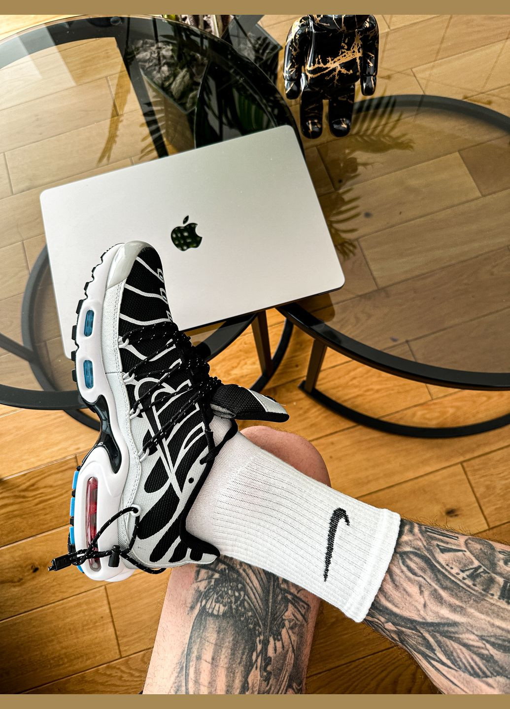 Черные демисезонные мужские кроссовки nike air max tn plus toggle black grey | найк аир макс тн плюс черные серые No Brand