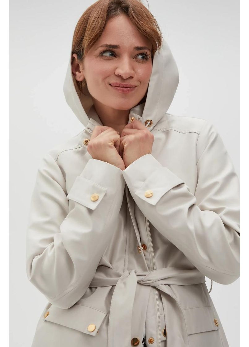 Бежевая демисезонная куртка Moodo