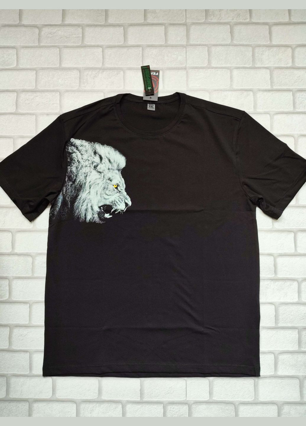Чорна чоловіча футболка трикотаж чорна малюнок світиться в темряві лев великі розміри батал розмір 4xl з коротким рукавом FERO