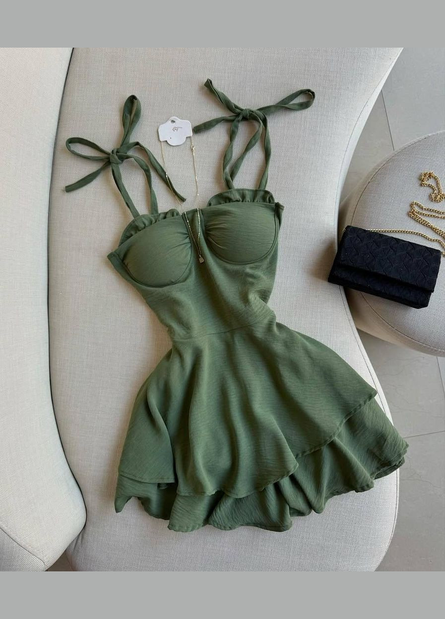 Оливкова (хакі) повсякденний сукня міні на бретелях з формованими чашками та декоративними воланами MonCher