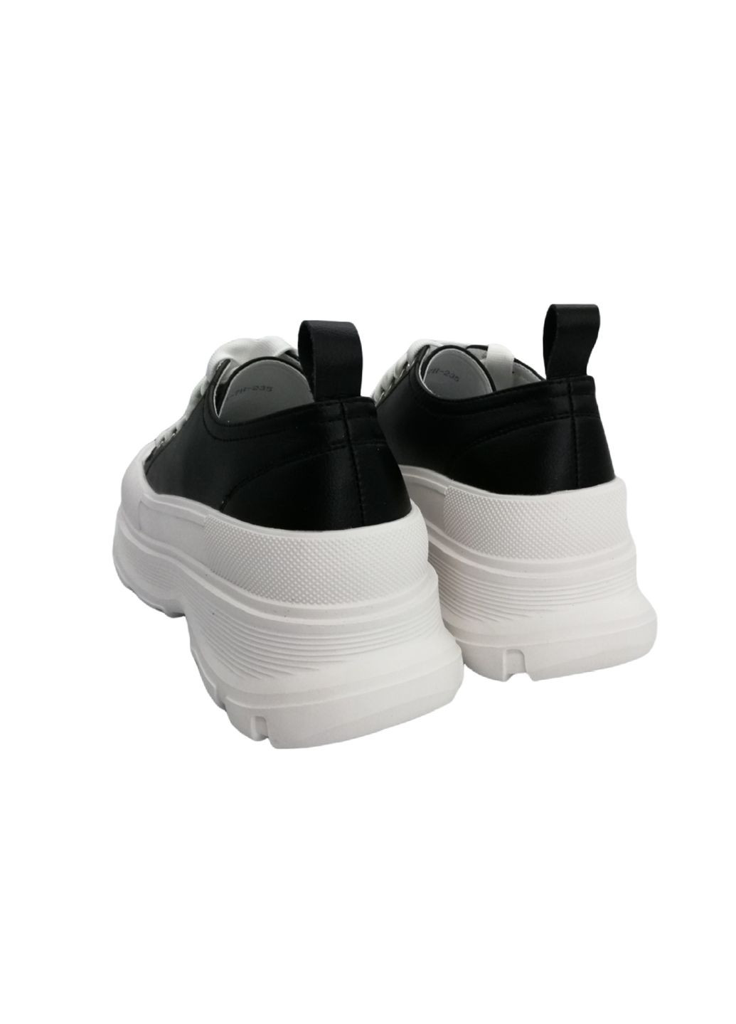 Чорні кросівки (р) шкіра 0-1-1-001-7h Melanda.M