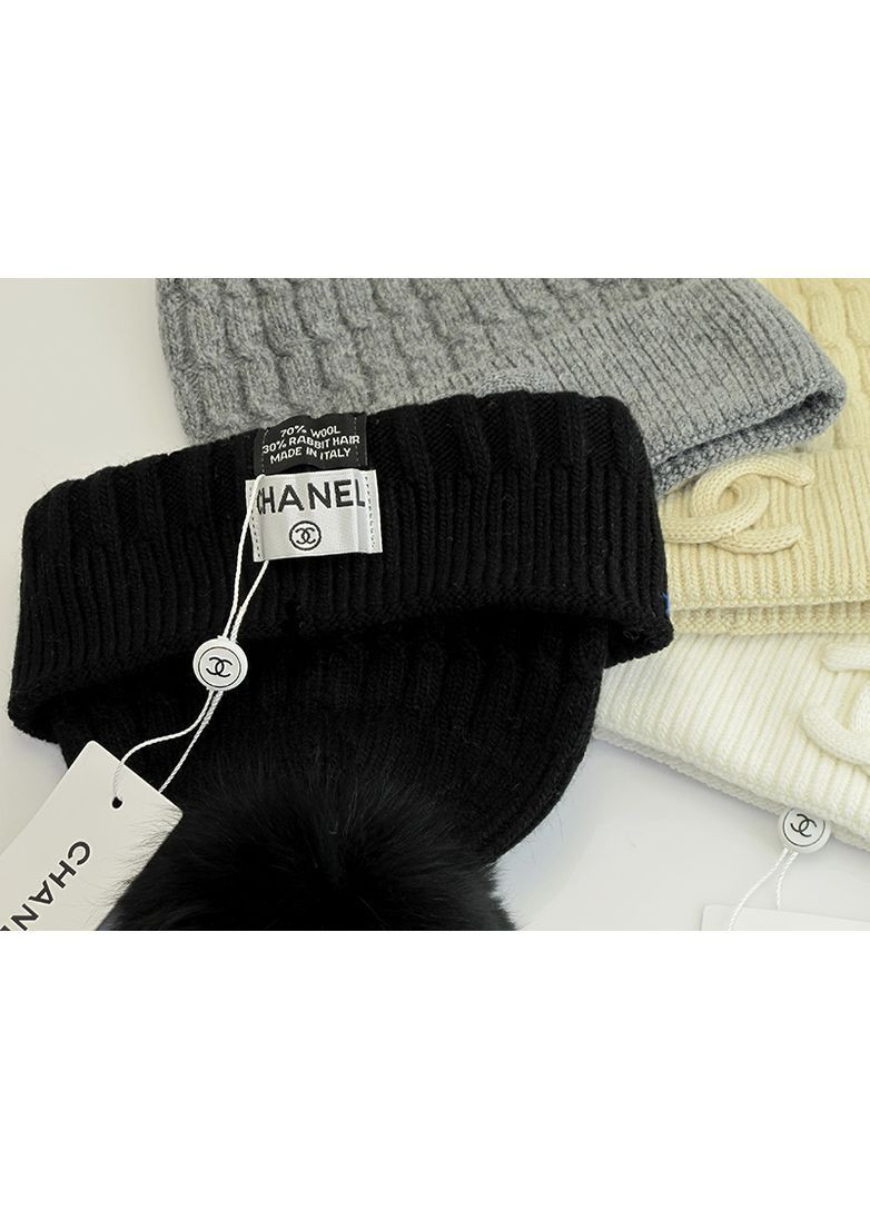 Женская зимняя шапка с помпоном No Brand (366569227)