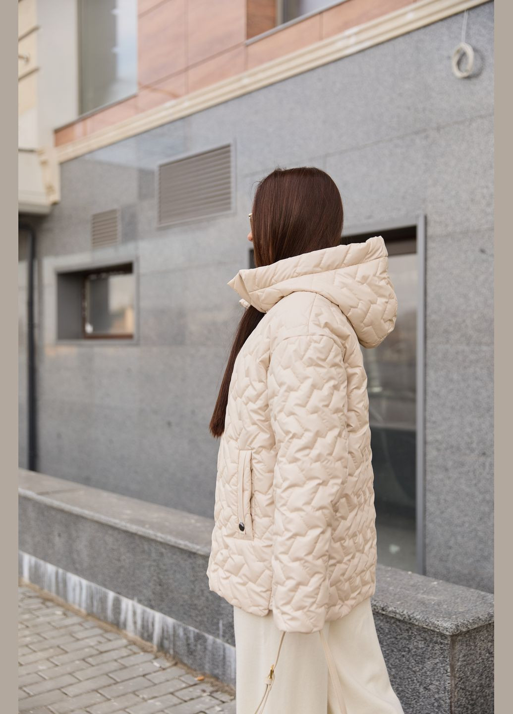 Молочная демисезонная куртка MN