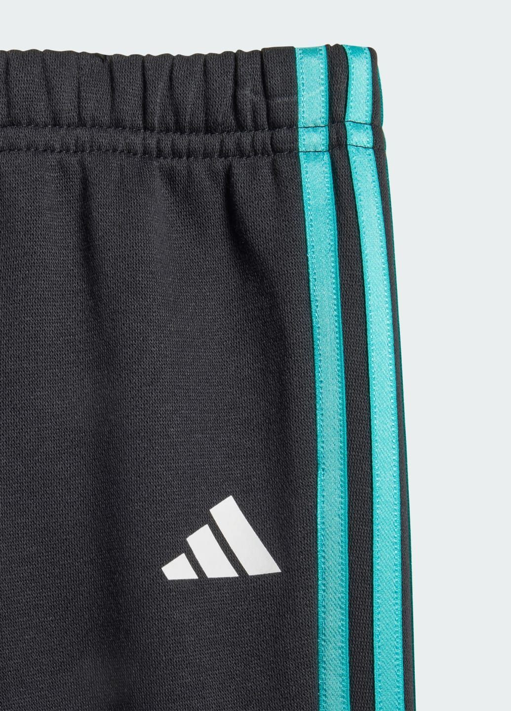 Спортивний костюм MERCEDES - AMG PETRONAS FORMULA ONE TEAM DNA BABY adidas (368834395)