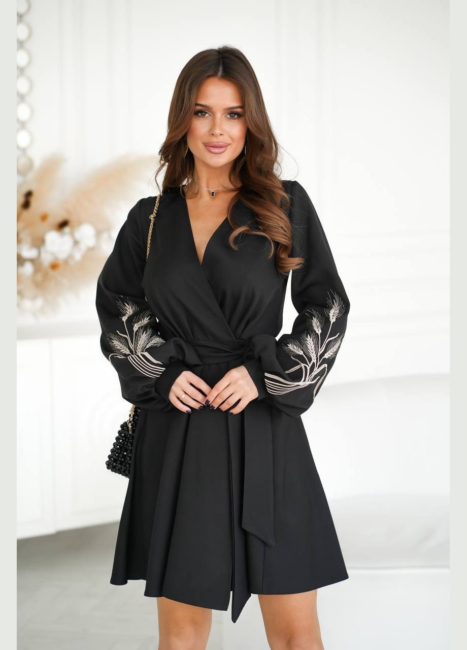 Черное платье на запах с вышивкой Украина