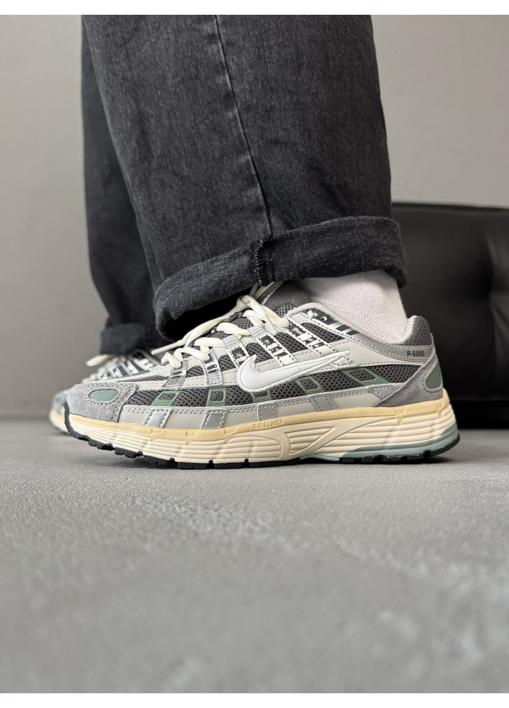 КРОССОВКИ ЖЕНСКИЕ NIKE P-6000 PREMIUM CASUAL SHOES GREY НАЙК П-6000 No Brand серые демисезоны (367115104)