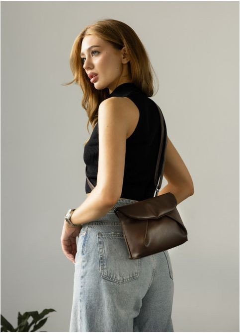 Жіноча сумка кросбоді з екошкіри Шоколадна (1133023417) Sambag (360965540)
