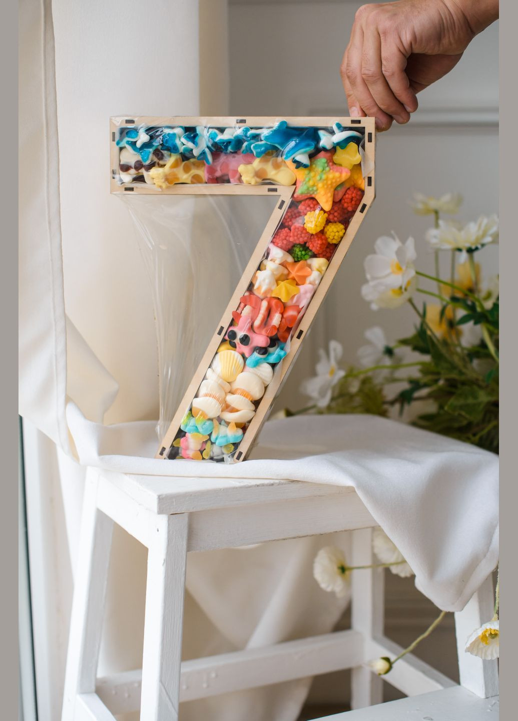 Оригінальний подарунок у вигляді желейного набору "Цифра 7 Standard" / 21*15*5,5 см / 650-750 грам Trolli (301034506)