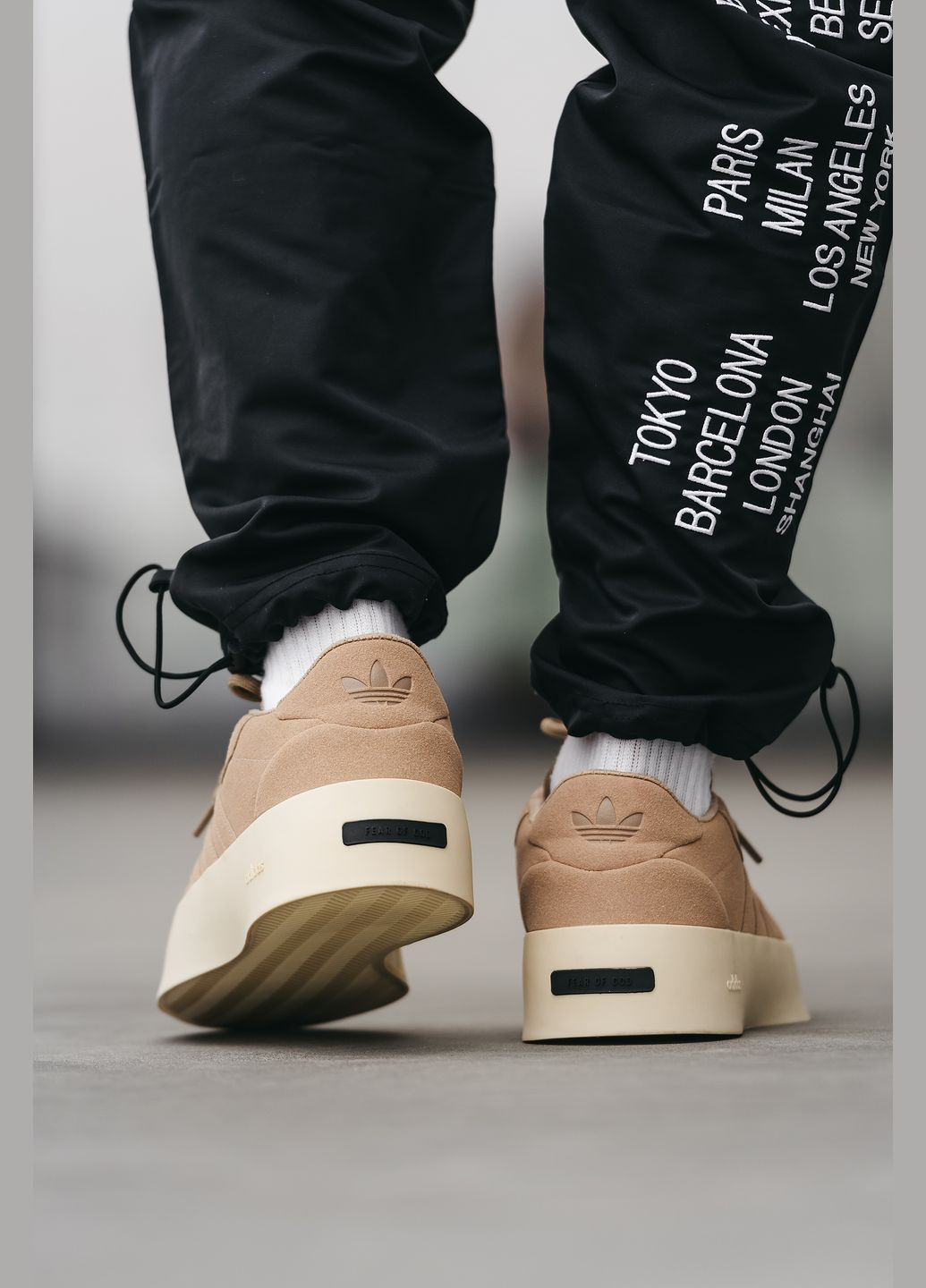 Бежеві Осінні кросівки чоловічі adidas forum 86 x fear of god beige white | адідас форум 86 бежеві білі No Brand