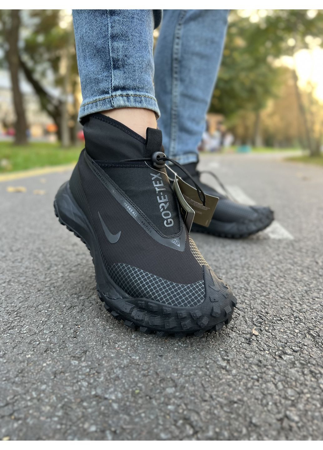 Черные демисезонные кроссовки мужские nike acg mountain fly gore-tex all black найк асж маунс флай No Brand