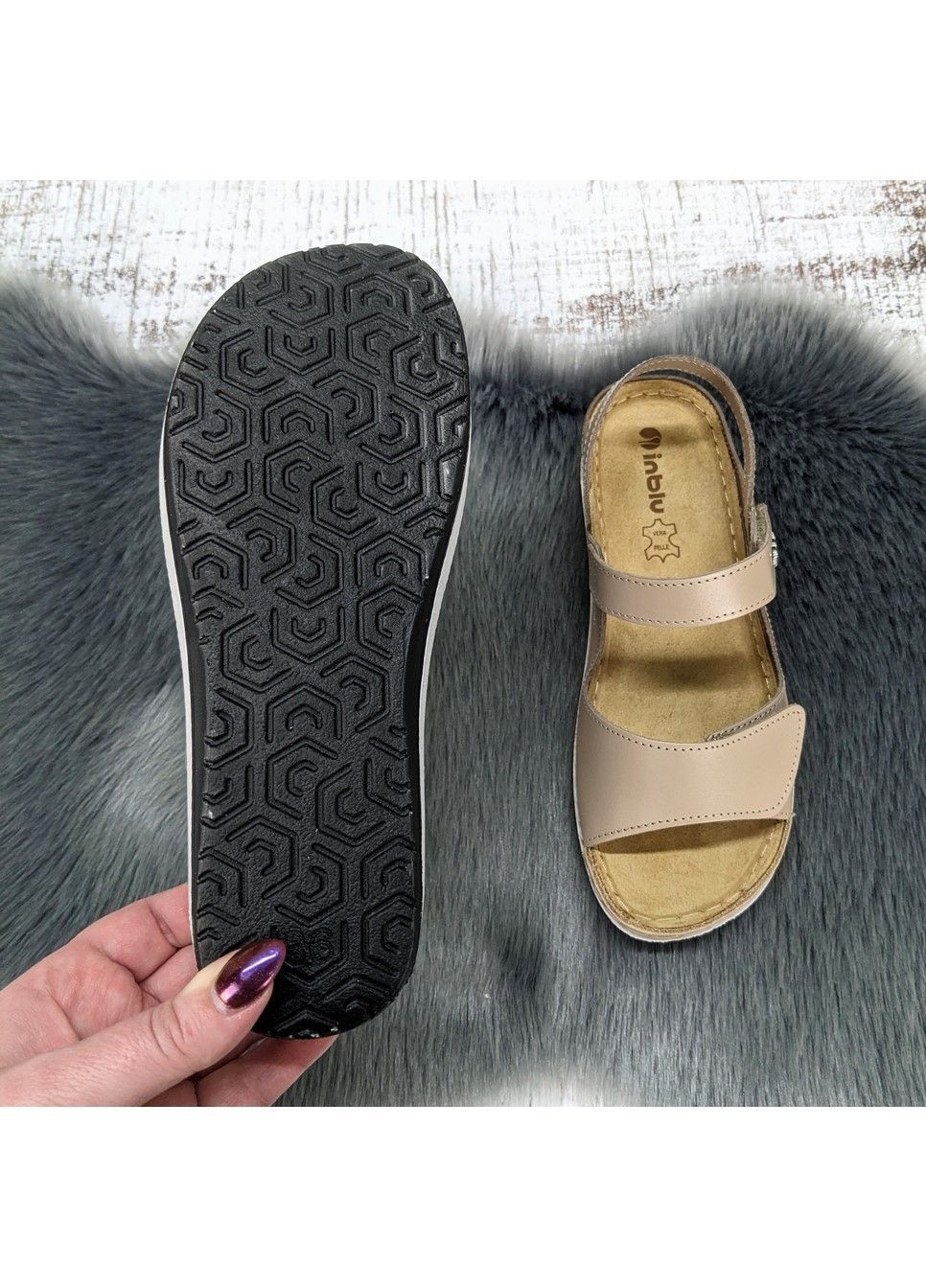 Босоніжки жіночі шкіряні на липучках Inblu (335206303)