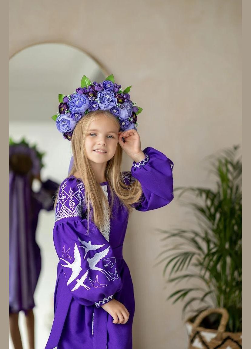Фиолетовая платье вышиванка для девочки ласточки фиолетовое (359472814)
