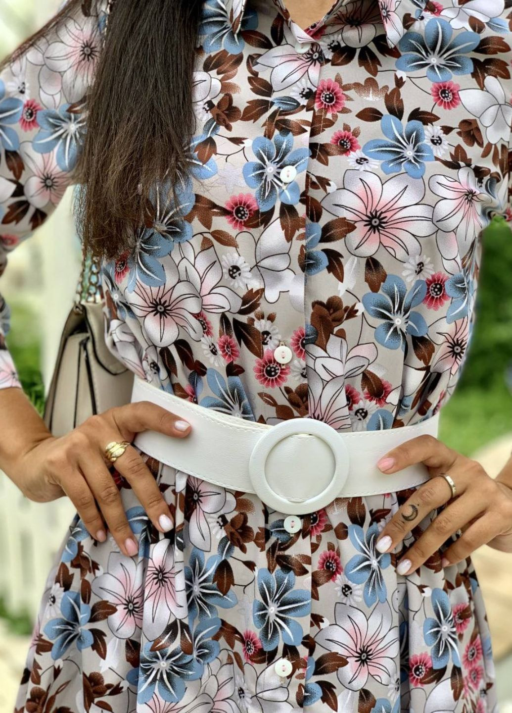 Серое повседневный платье-рубашка на пуговицах рубашка Allthings с цветочным принтом