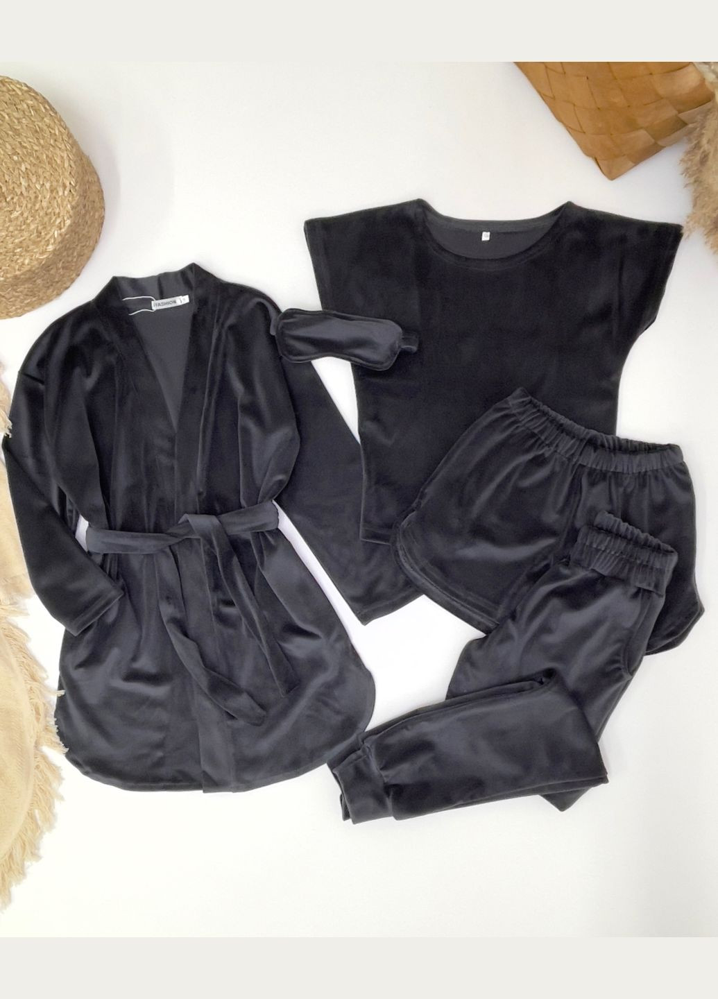 Графітова всесезон велюрова піжама з 5 предметів Україна