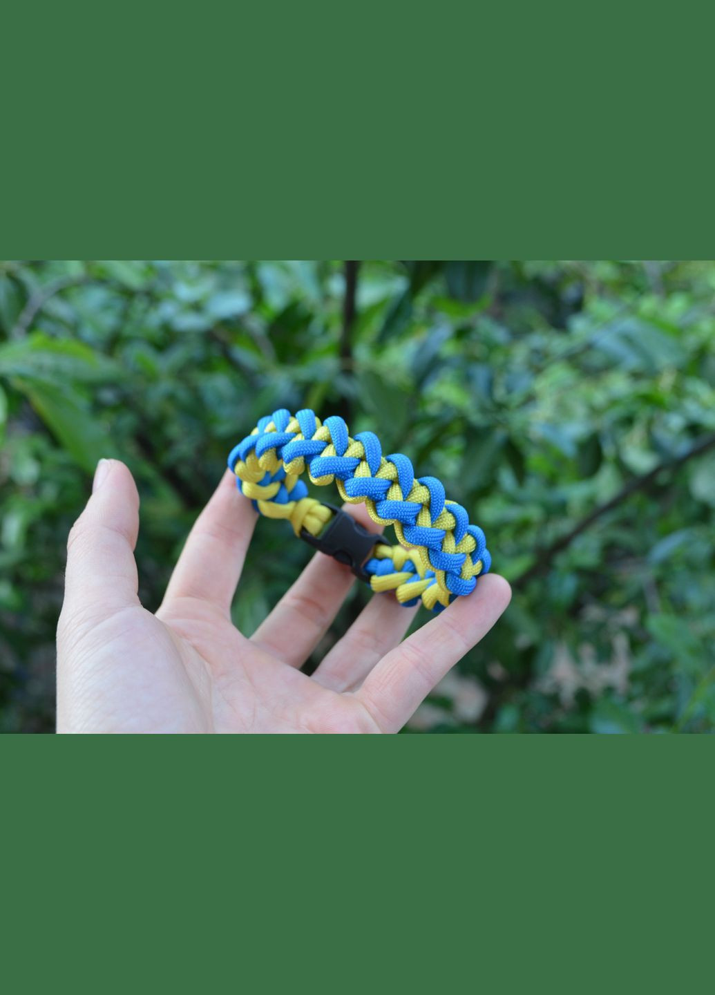 Браслет Патріот із паракорду плетіння Акулячий Зуб колір прапор України на фастексі маленькому + брелок у подарунок No Brand (341739028)